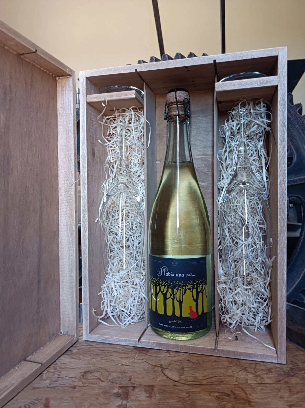 Caja de madera para Espumante - Imagen 2